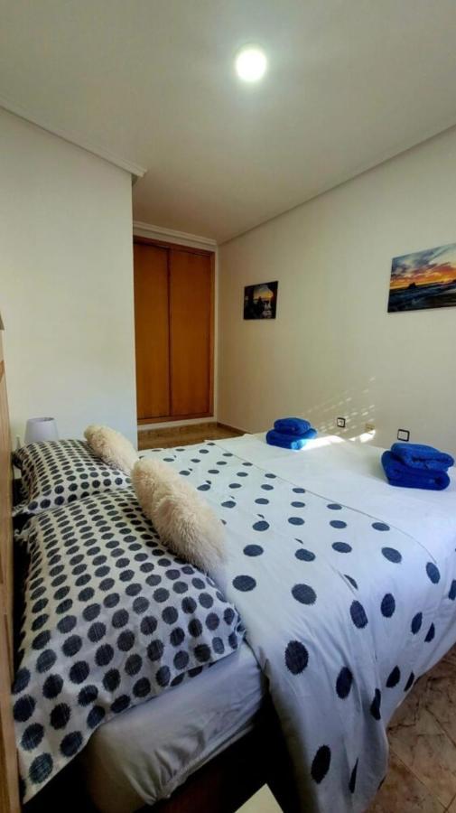 Julia'S Paradise Apartment Torrevieja Exterior foto